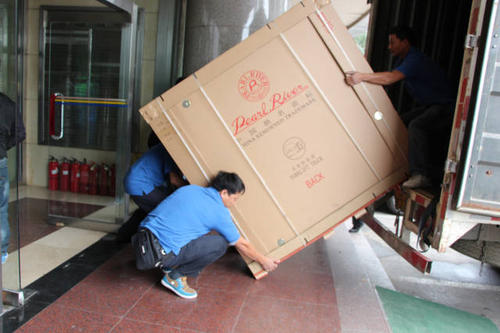 清丰钢琴贵重工艺品无忧运